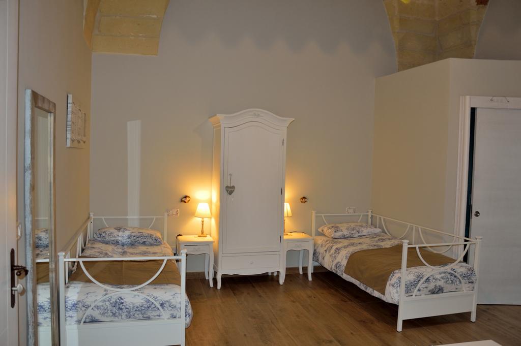 La Casa Di Alessio Couette-café Lecce